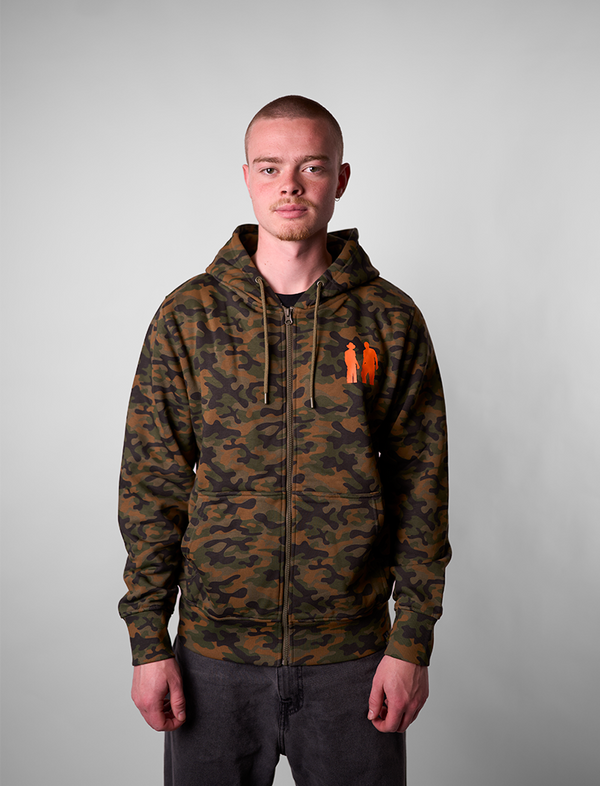 Man wearing a camouflage STRAIN HUNTERS hoodie 